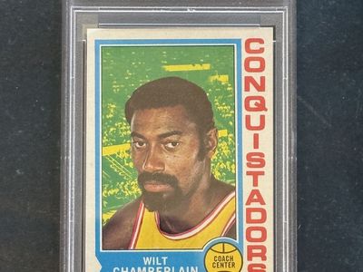 1974 Topps Wilt Chamberlain #250 NM-MT 8 Basketball Card PSA Graded Vintage HOF