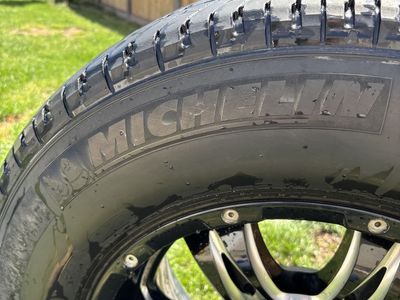265/70R18 Michelin tires and Ultra Rim