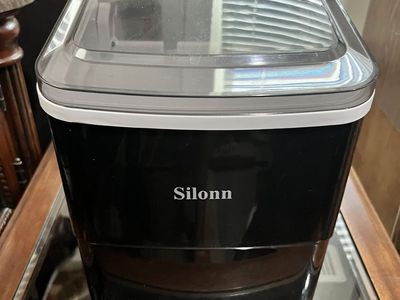 Countertop Ice Machine