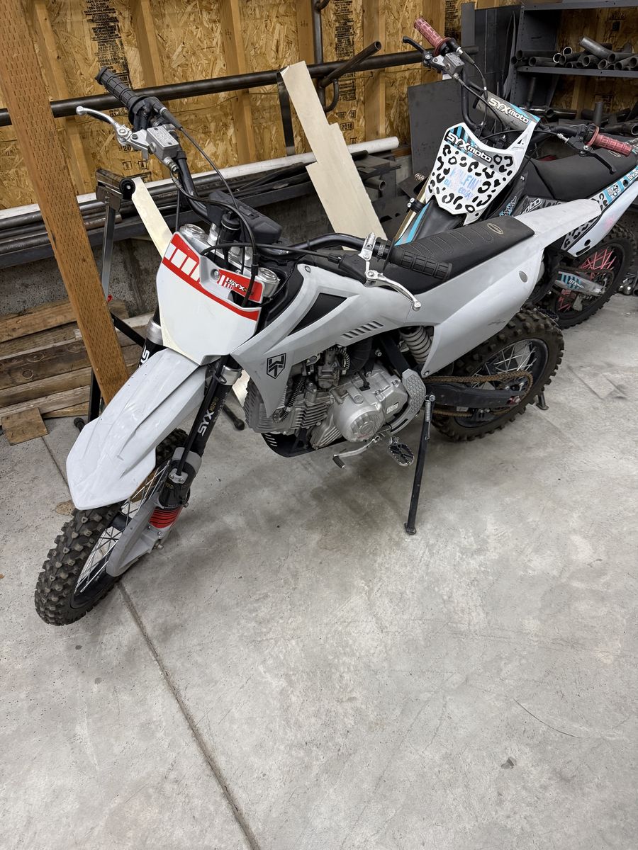 Syx moto