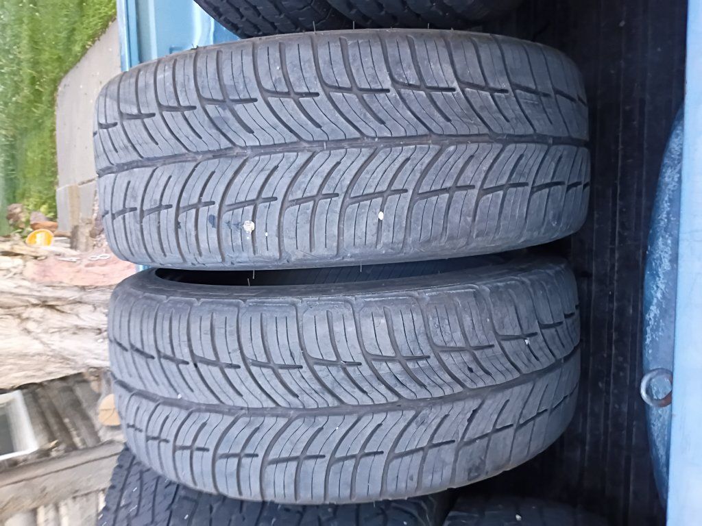(2) BFGoodrich gforce comp2 225/45R19