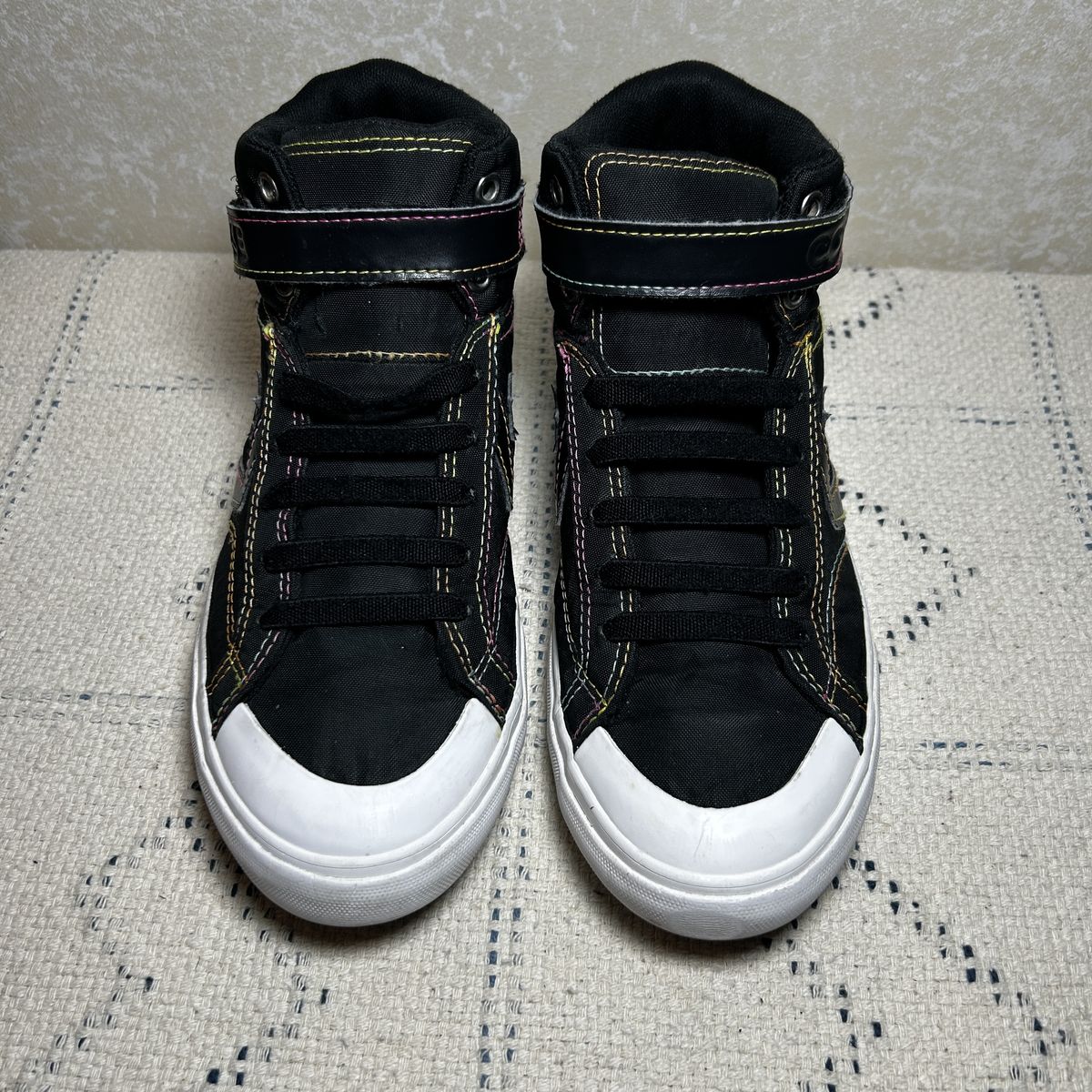 Size 5 Women's Converse SHOES All Star High Tops