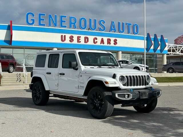 2024 Jeep Wrangler Sahara 4xe
