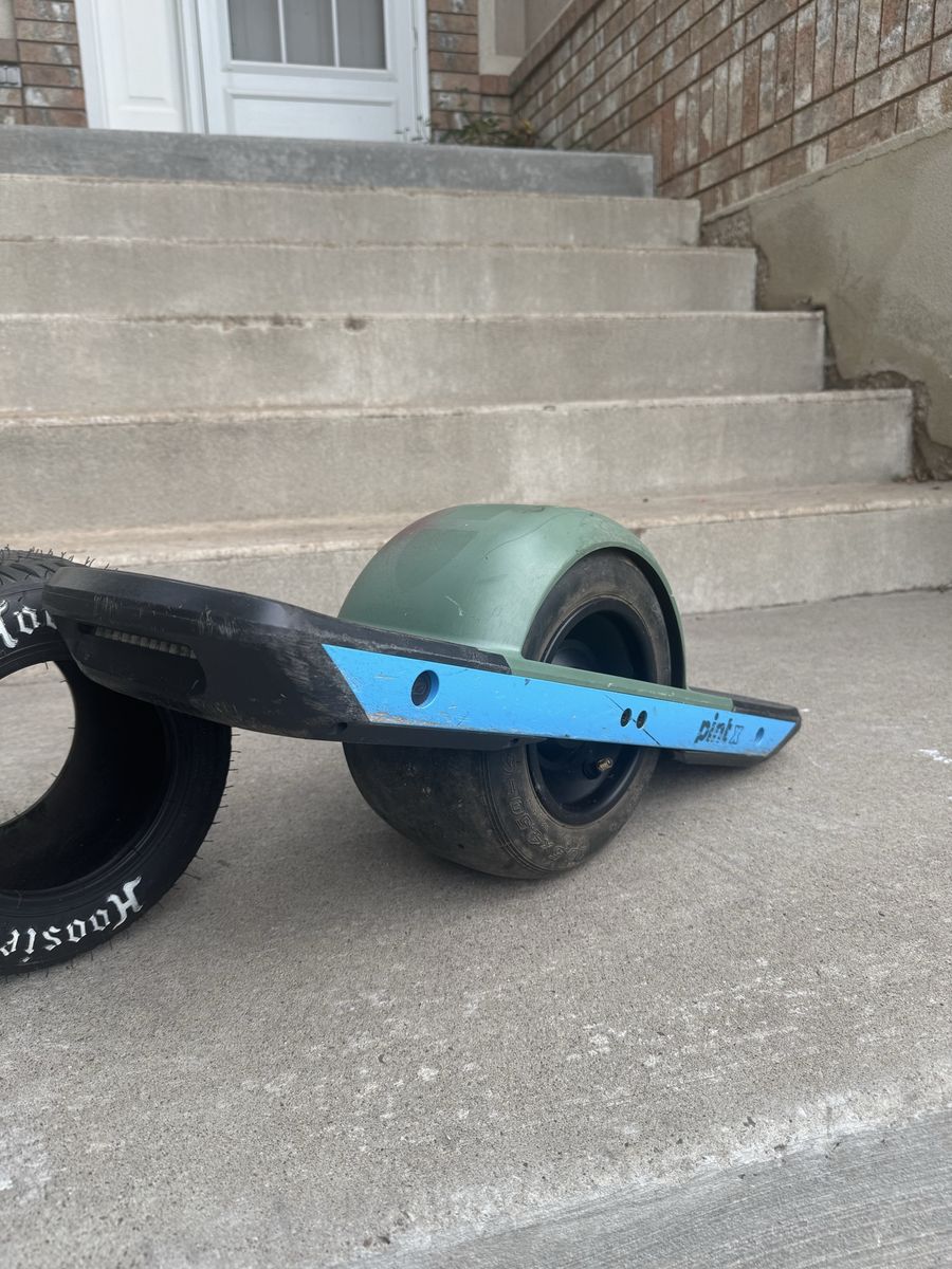 Onewheel Pint X Electric Skateboard with Fender and Extra Hoosier Tire