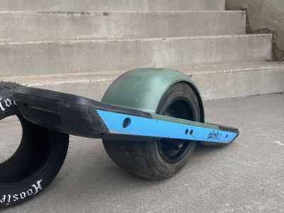 Onewheel Pint X Electric Skateboard with Fender and Extra Hoosier Tire