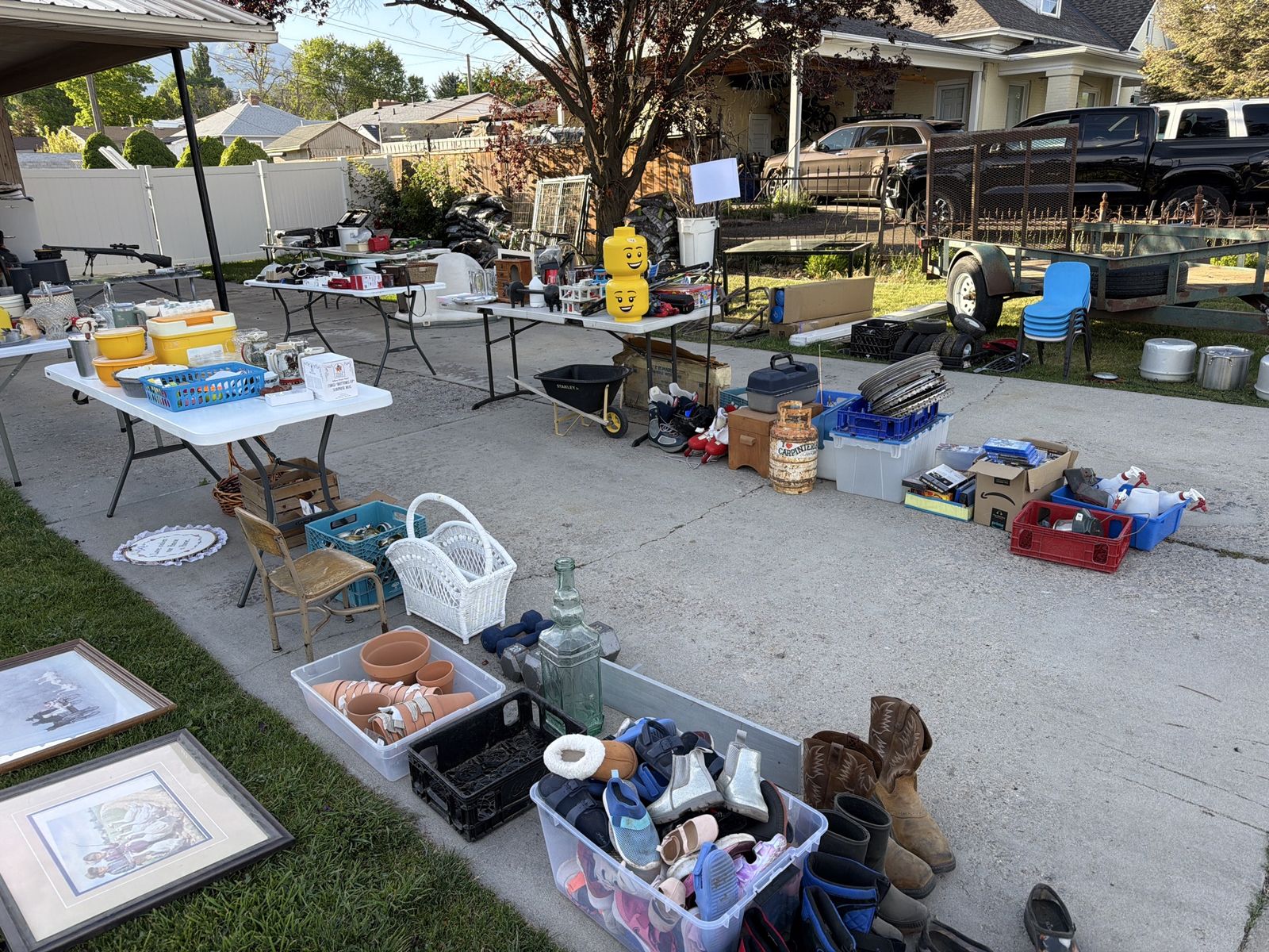 Yard sale 240 n 800 e Spanish fork