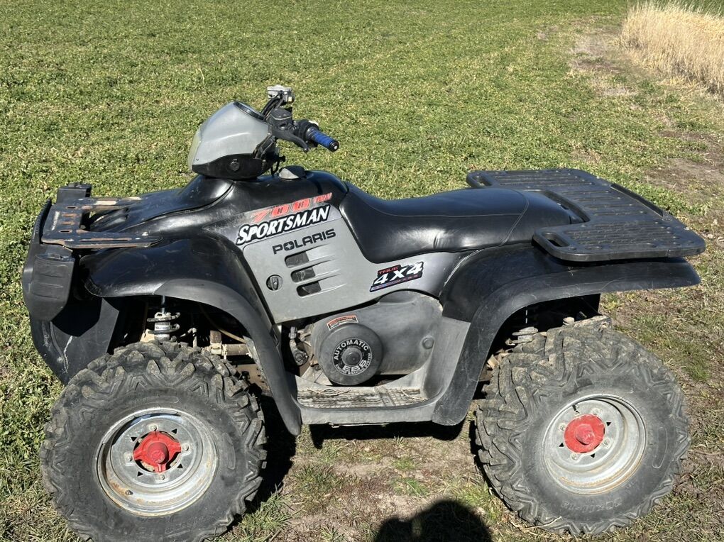 2002 Polaris Sportsman 700