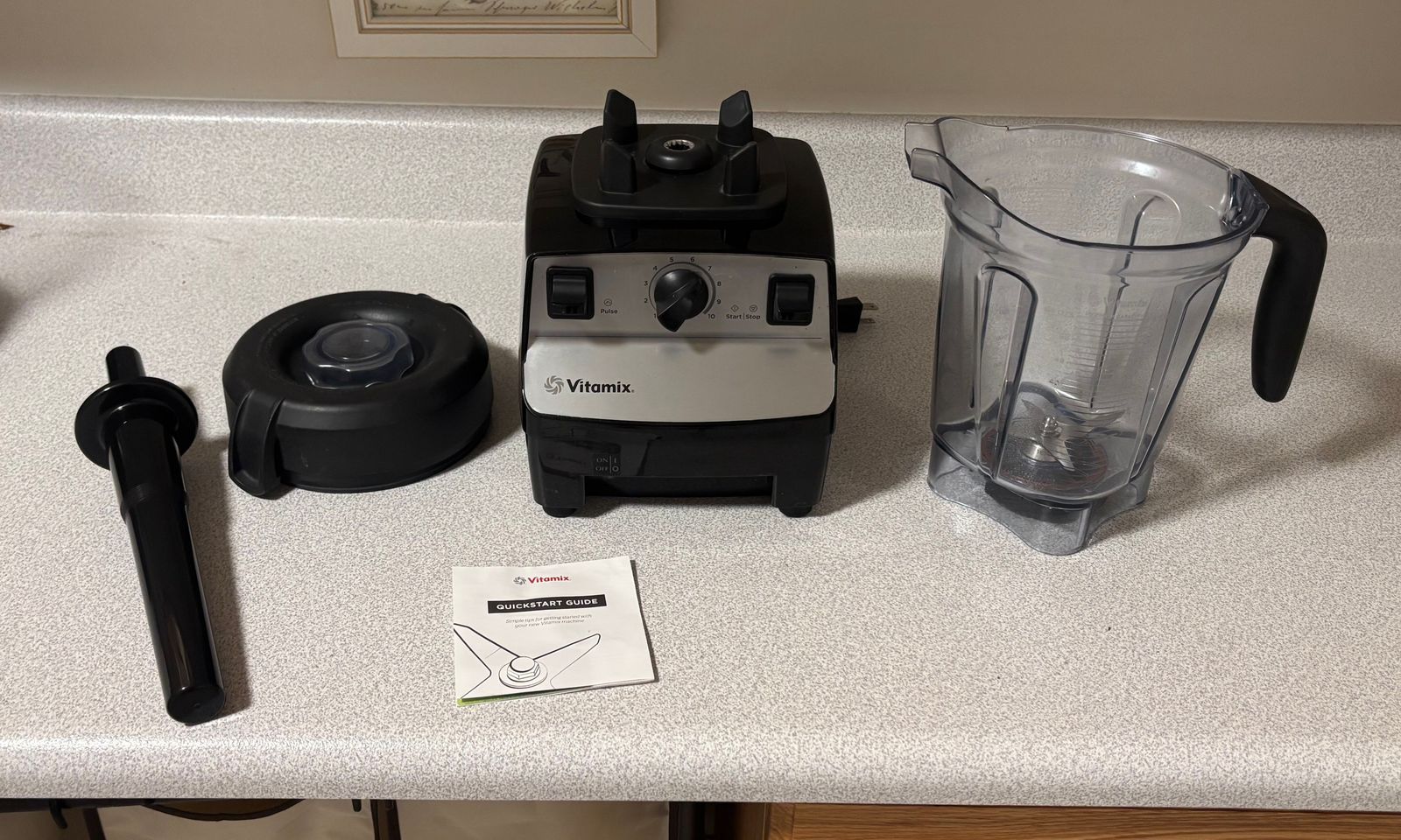 VITAMIX 5300 Legacy Series Blend- Chop- Puree Kitchen Healthy Food Prep Appliance Classic Blender