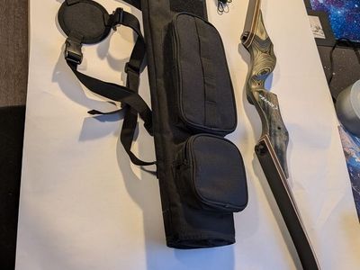 Recurve Bow 55 Pound With Many Accessories