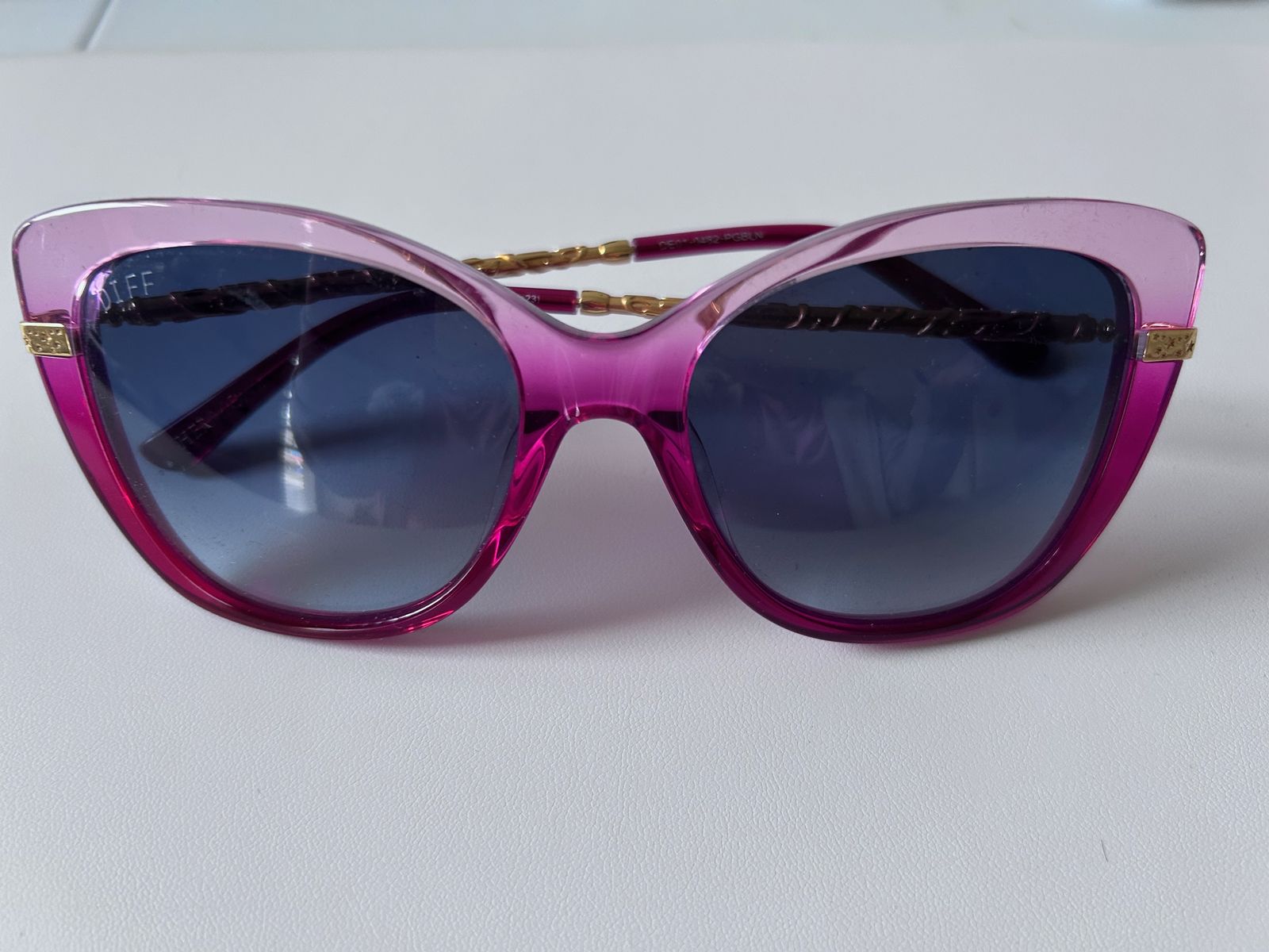 DIFF Hermione 2.0 Ombre Pink Blue Gradient Glasses le Eyewear
