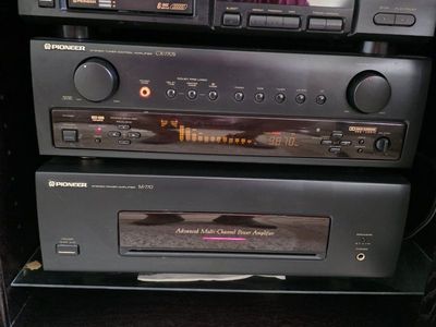 Great Sounding vintage Pioneer Stereo & Speakers