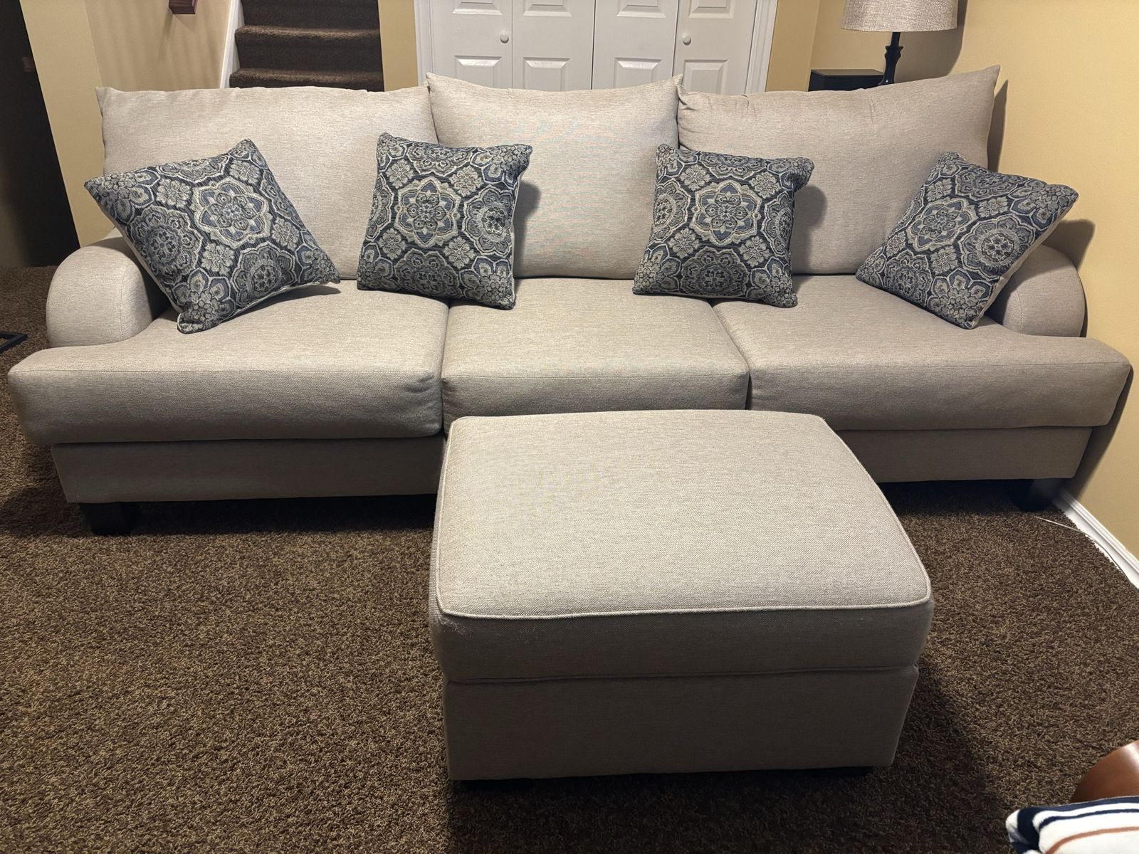 Laguna Couch with Ottoman