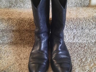 Ariat Men's Black Leather Western Cowboy Boots - Size 9.5D, Good Used Condition
