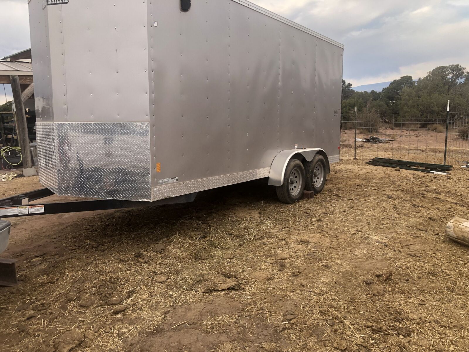 2022 enclosed trailer 7x16