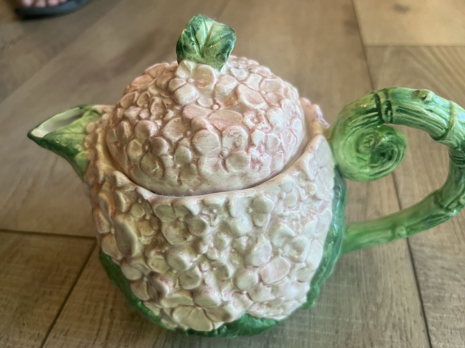 Vintage 1990 Fitz & Floyd tea pot