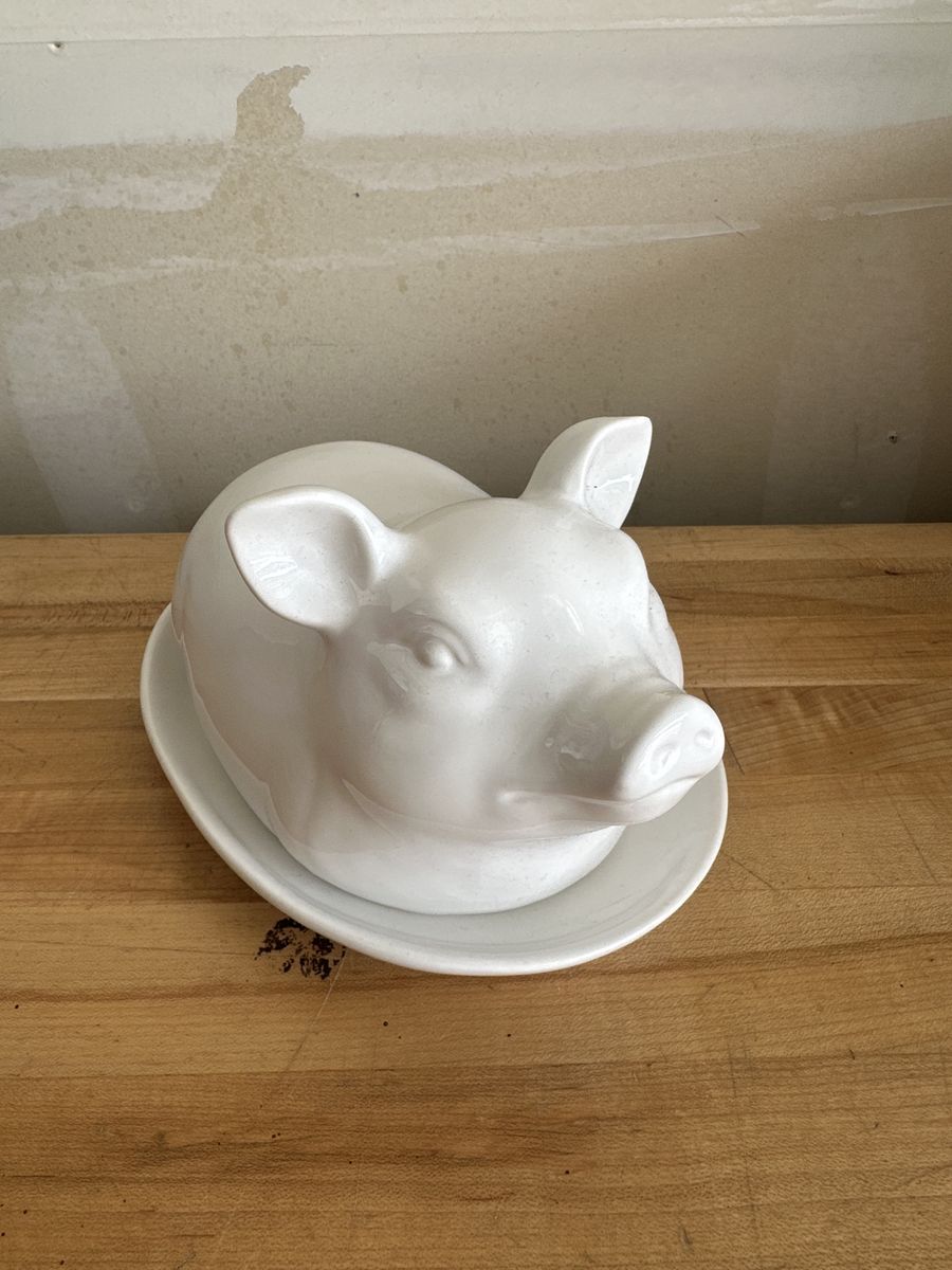 Piggy Butter Dish