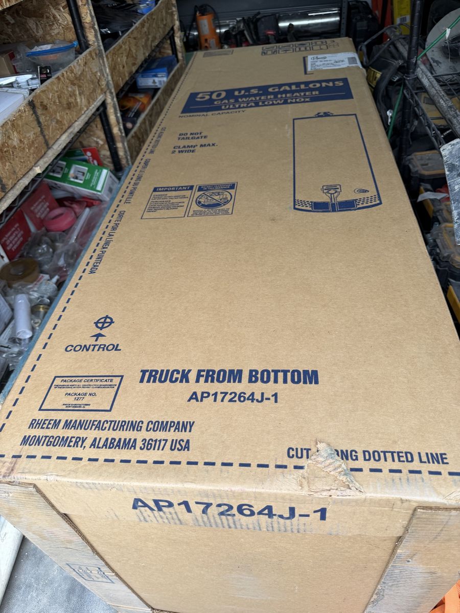Rheem 50 Gallon Gas Water Heater Ultra Low NOx Brand New in Box
