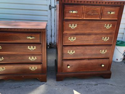 Dresser & Nightstand Set