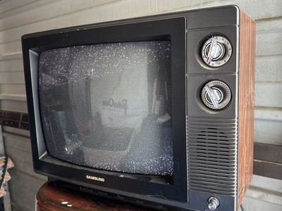 Samsung CRT TV Gaming box TV