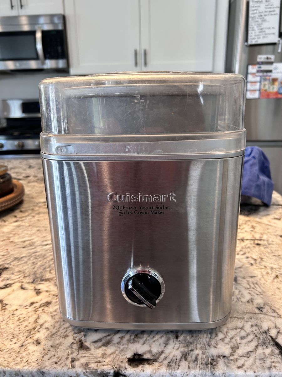 Cuisinart 2 quart ice cream maker