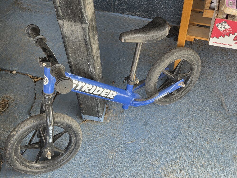 strider balance bike