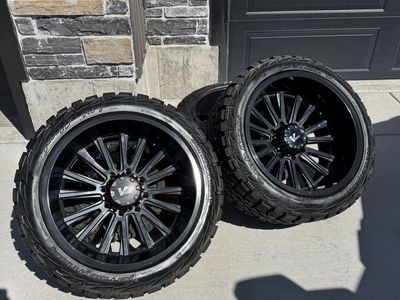 8x180 33/12.50R22 22x12 wheels and tires