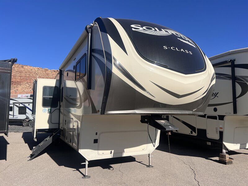 2021 Grand Design Solitude 3740BH