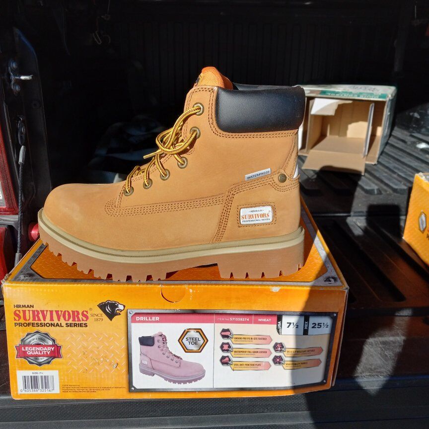 steel toe working boots