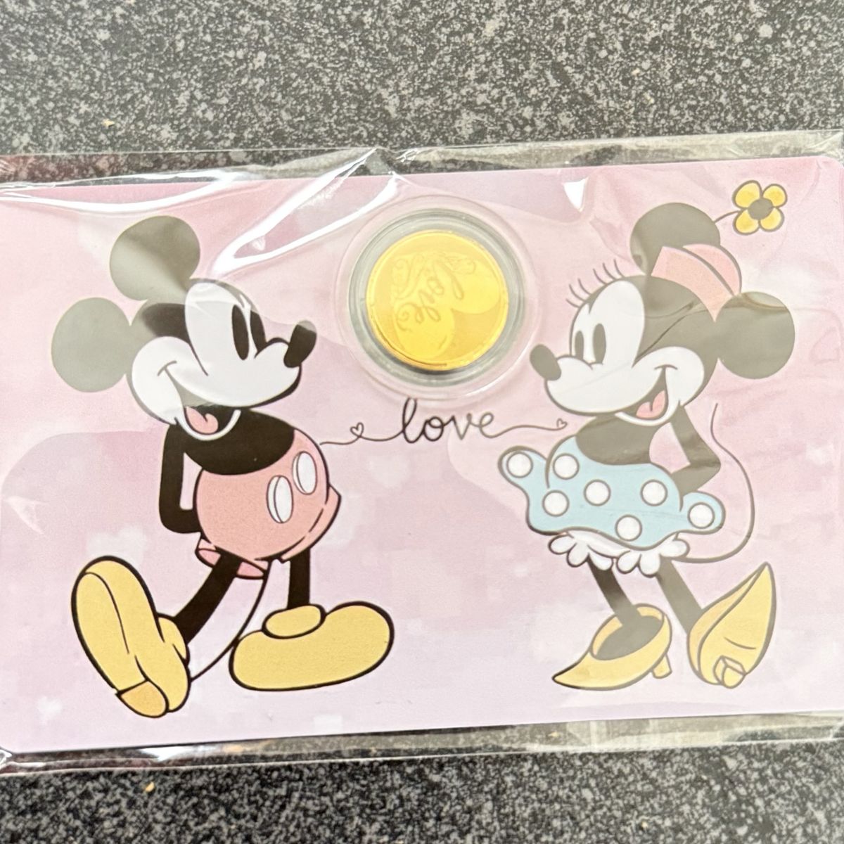 24kt Gold Mickey & Minnie LOVE 1/1000 & Bills Set