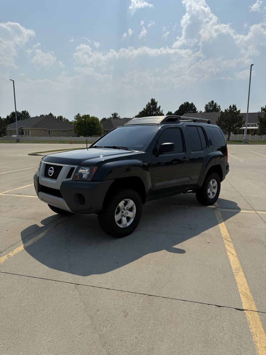 2012 Nissan Xterra S