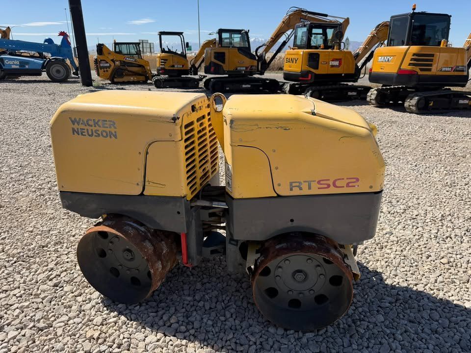 NICE 2018 WACKER MODEL RTSC-2 WALK BEHIND COMPACTOR