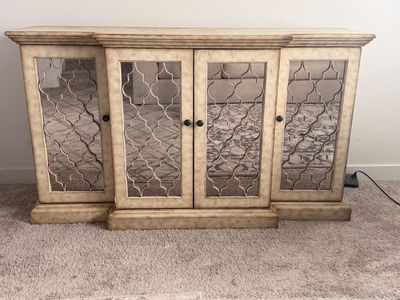 Elegant Mirrored Cabinet with 4 Doors - Versatile Storage & Display Console