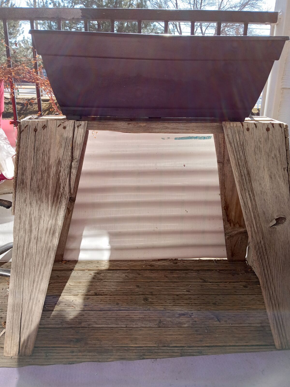 Planter stand weather wooden vintage sawhorse