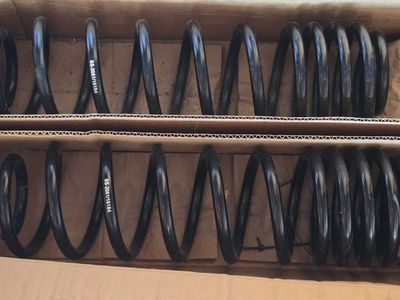 metal cloak dual rate Jeep wrangler JL rear springs