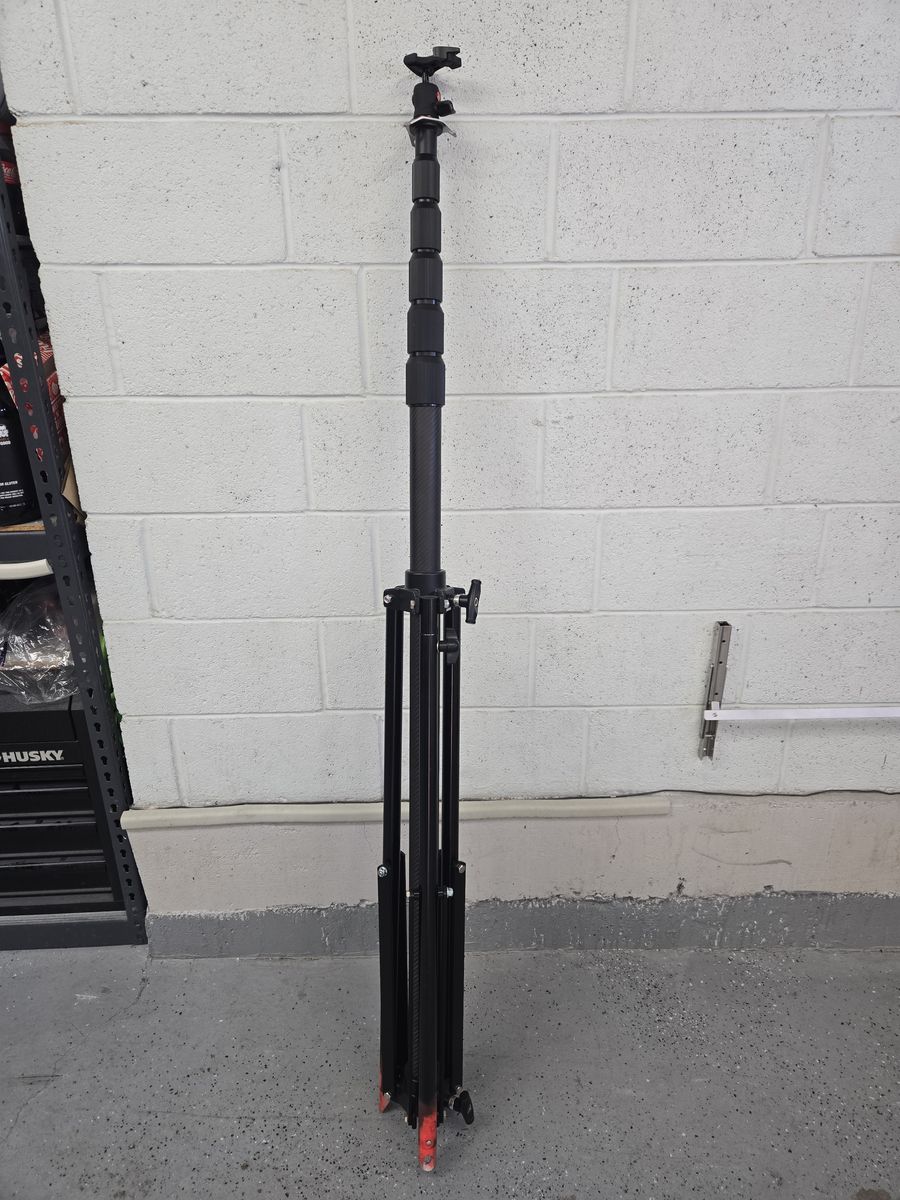Veo carbon fiber tripod 24 feet