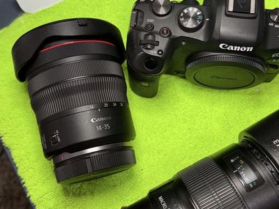 Canon R6 bundles