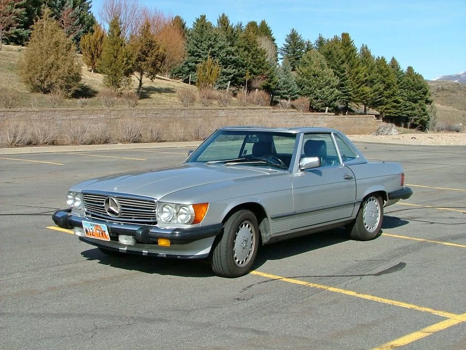 1988 Mercedes-Benz 560-Class 560 SL