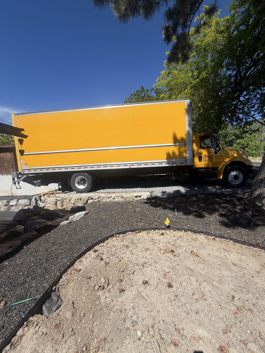2020 Freightliner M2 106 