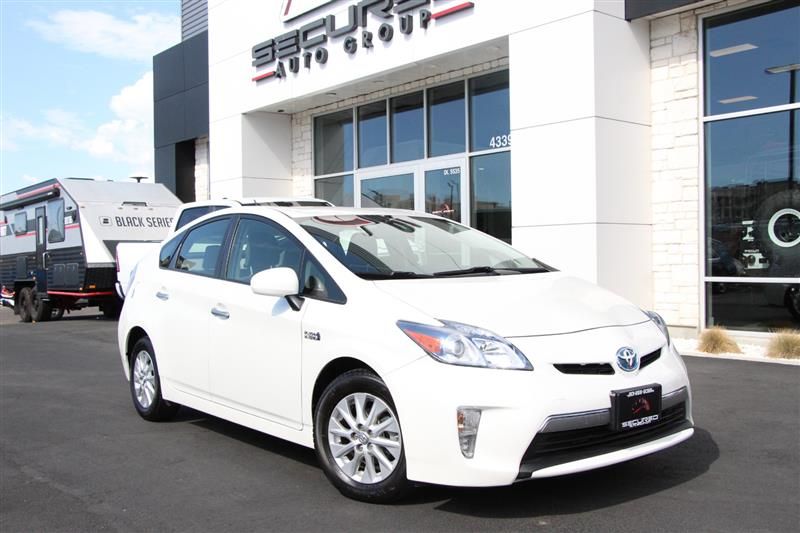 2012 Toyota Prius Plug-in Hybrid Base