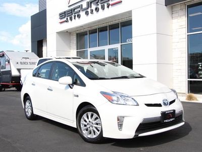2012 Toyota Prius Plug-in Hybrid Base