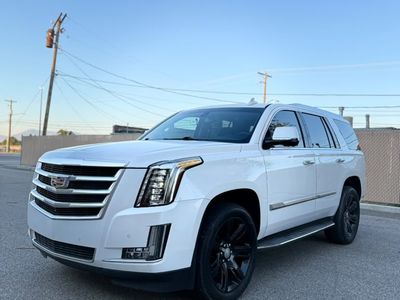 2016 Cadillac Escalade Standard