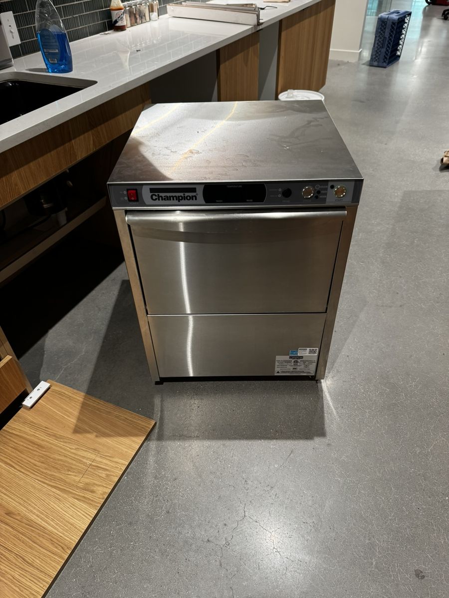Champion UH330ADA with M4.2controls