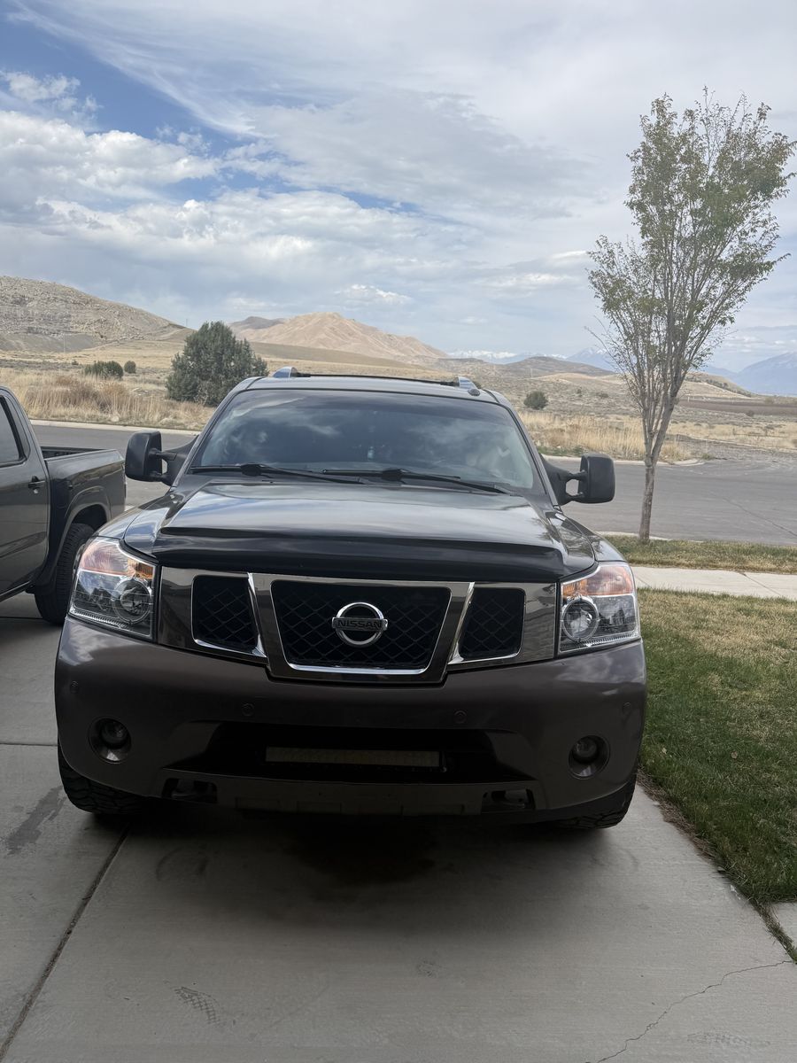 2013 Nissan Armada Platinum