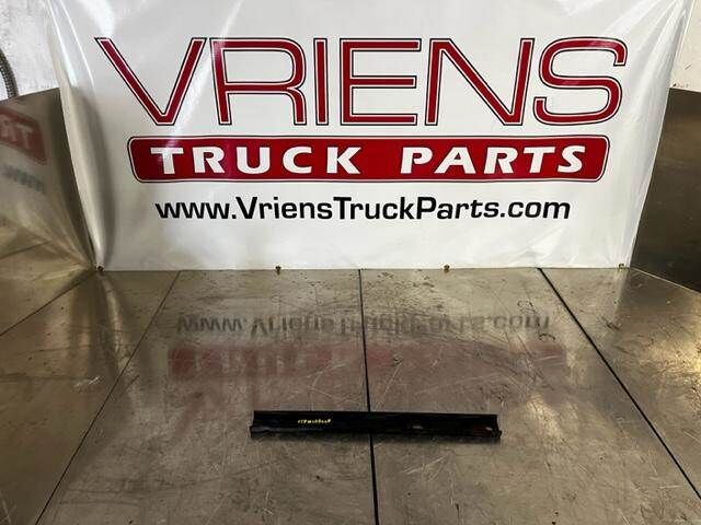 Peterbilt 389 Bracket