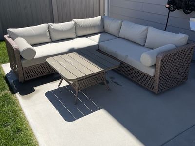 Outdoor sectional with table