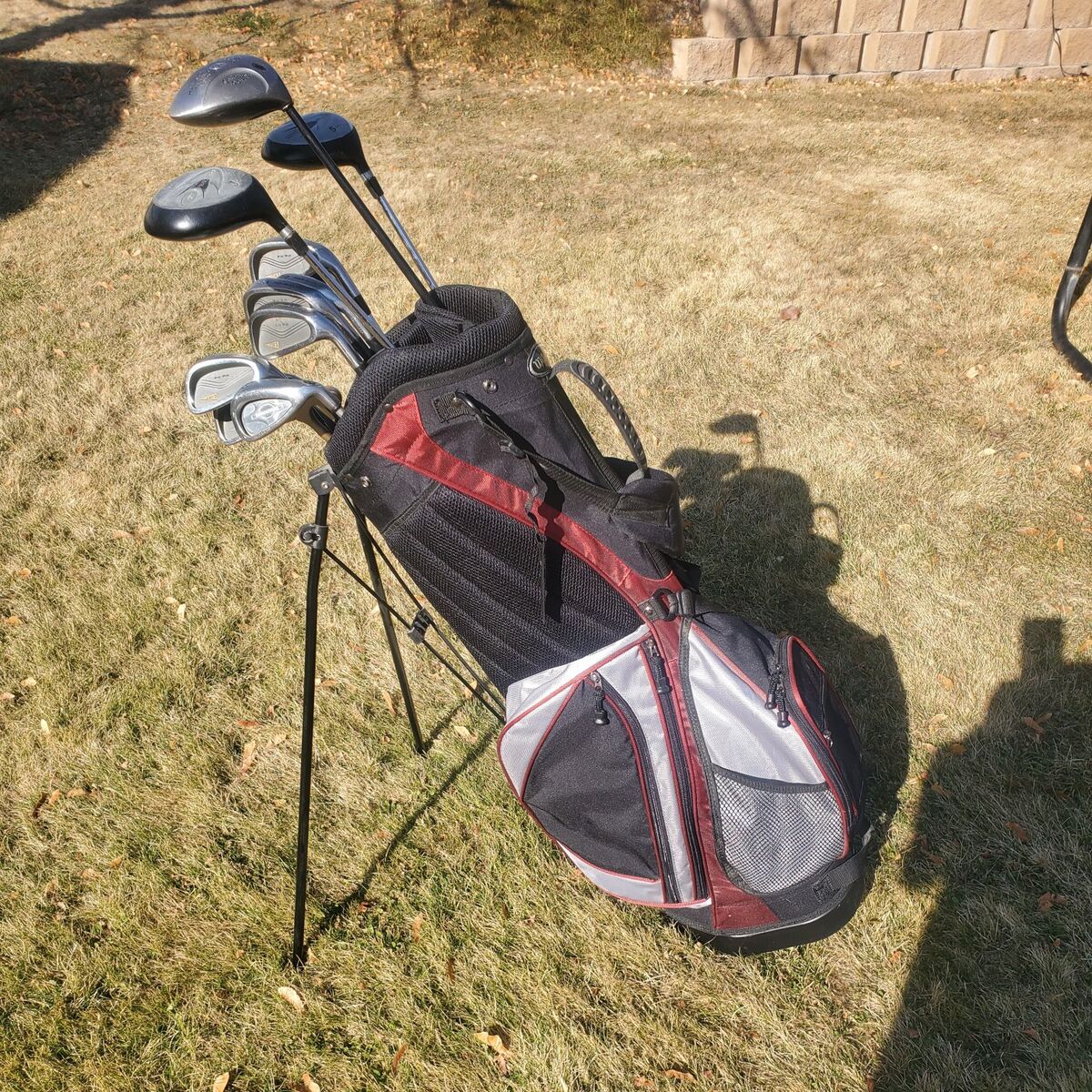 Tour Elite/Wilson Golf Clubs w/ Bag