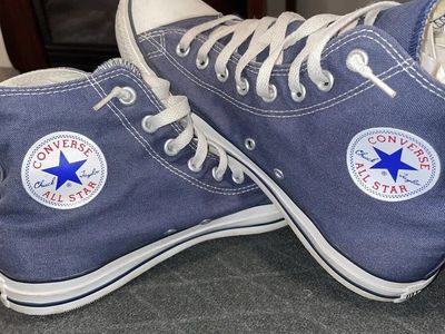 Converse Chuck Taylor All Star High Top Sneakers Men's 5.5 / Women's 7.5 Navy Blue