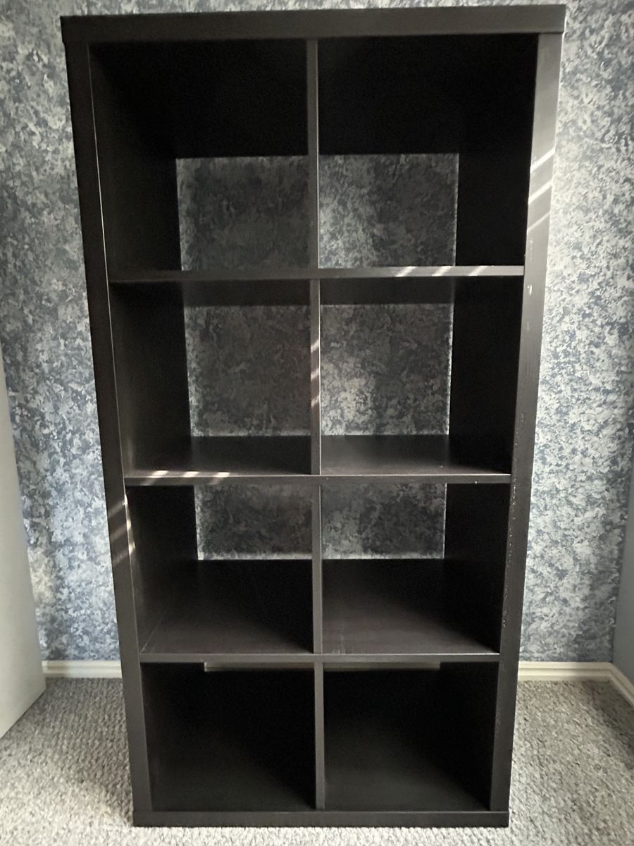 Standing shelving or entertainment