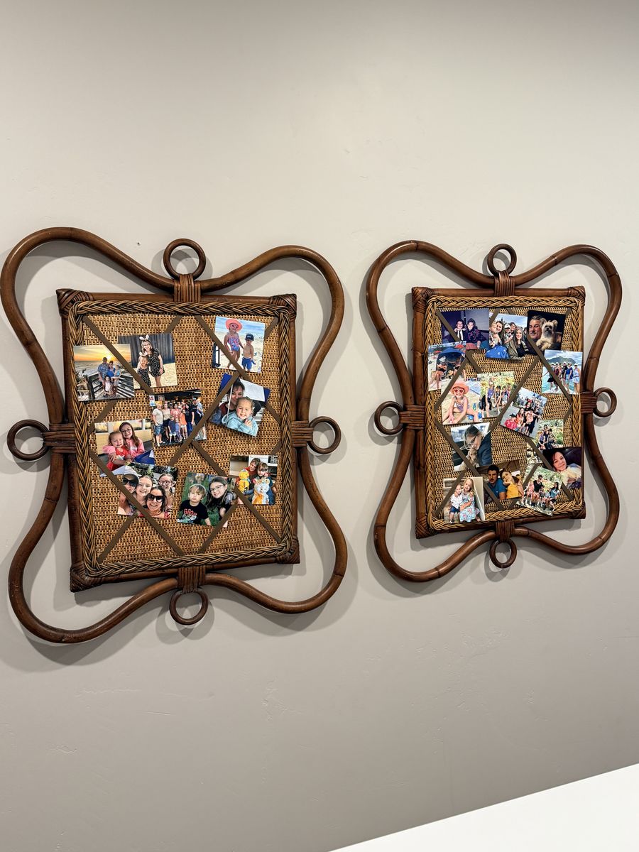 Cool Vintage-style Bamboo And Rattan photo Board