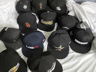 FITTED HATS